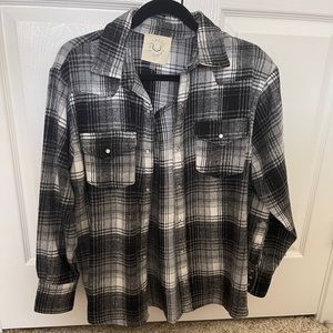 Black/gray/white Shacket - Small